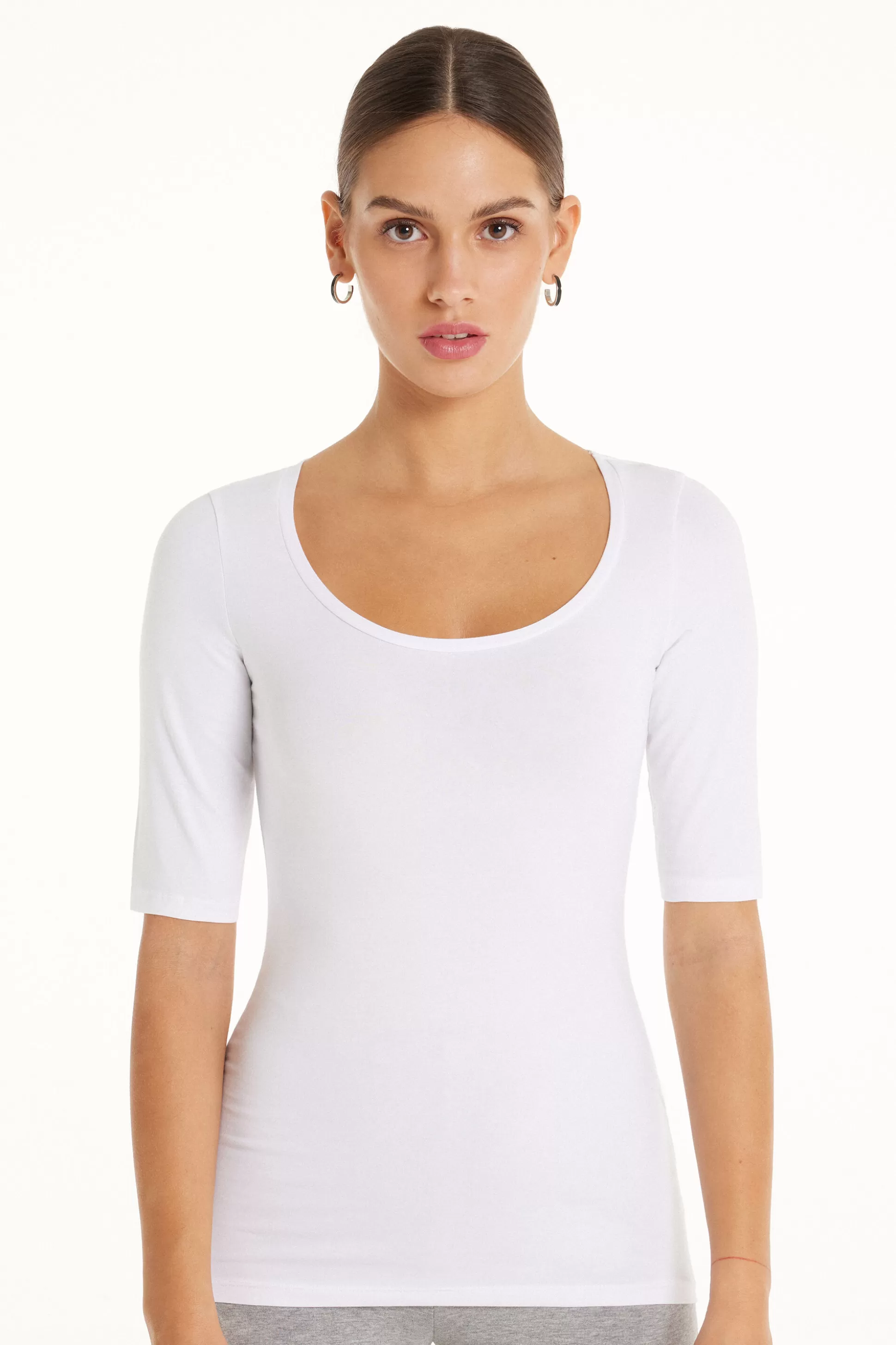 Maglia Manica Corta Scollo Madonna In Cotone - Magliette Maniche Corte - Donna | >Tezenis New